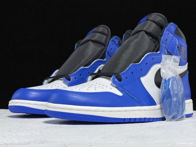 1 555088-403 Jordan Royal OG Air Game 0817
